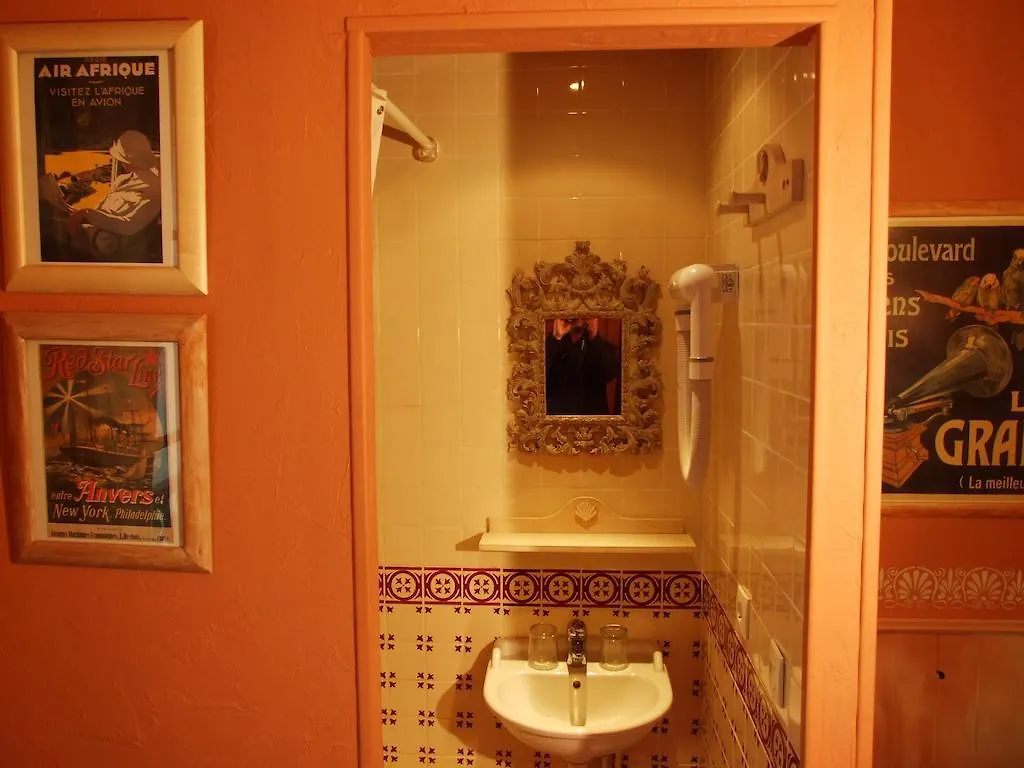 Hotel De Nesle Parijs